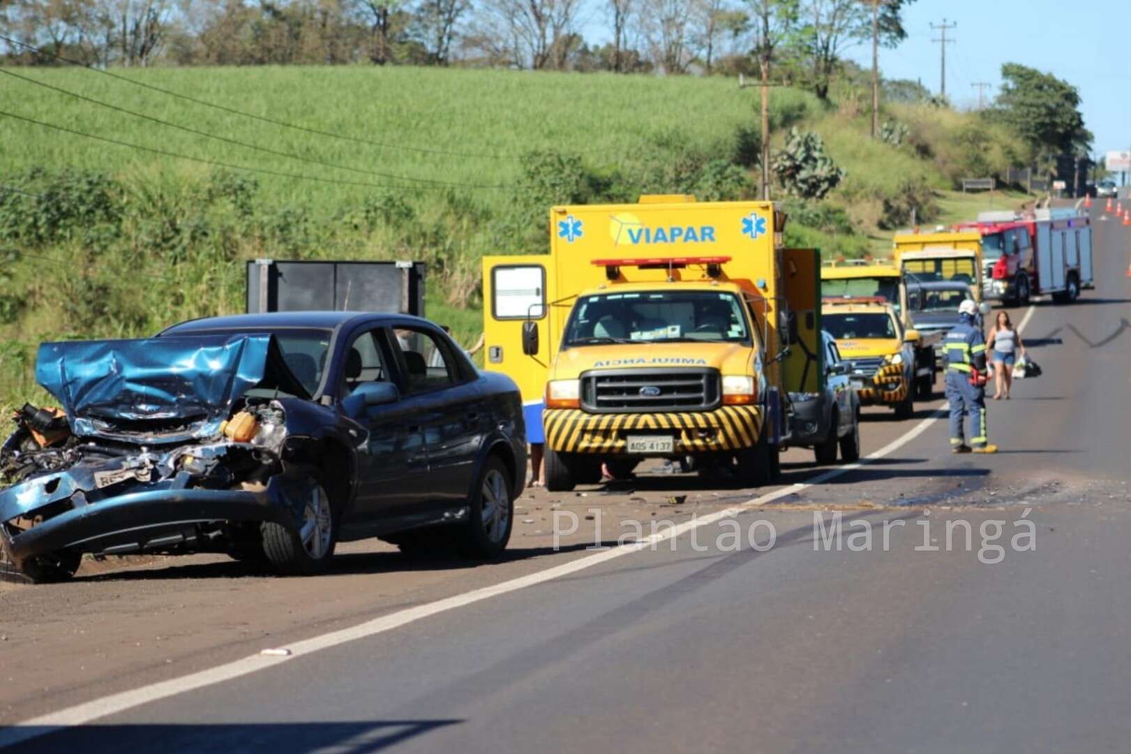 Acidentes Em Sequ Ncia Deixam Tr S Pessoas Feridas Na Rodovia Br