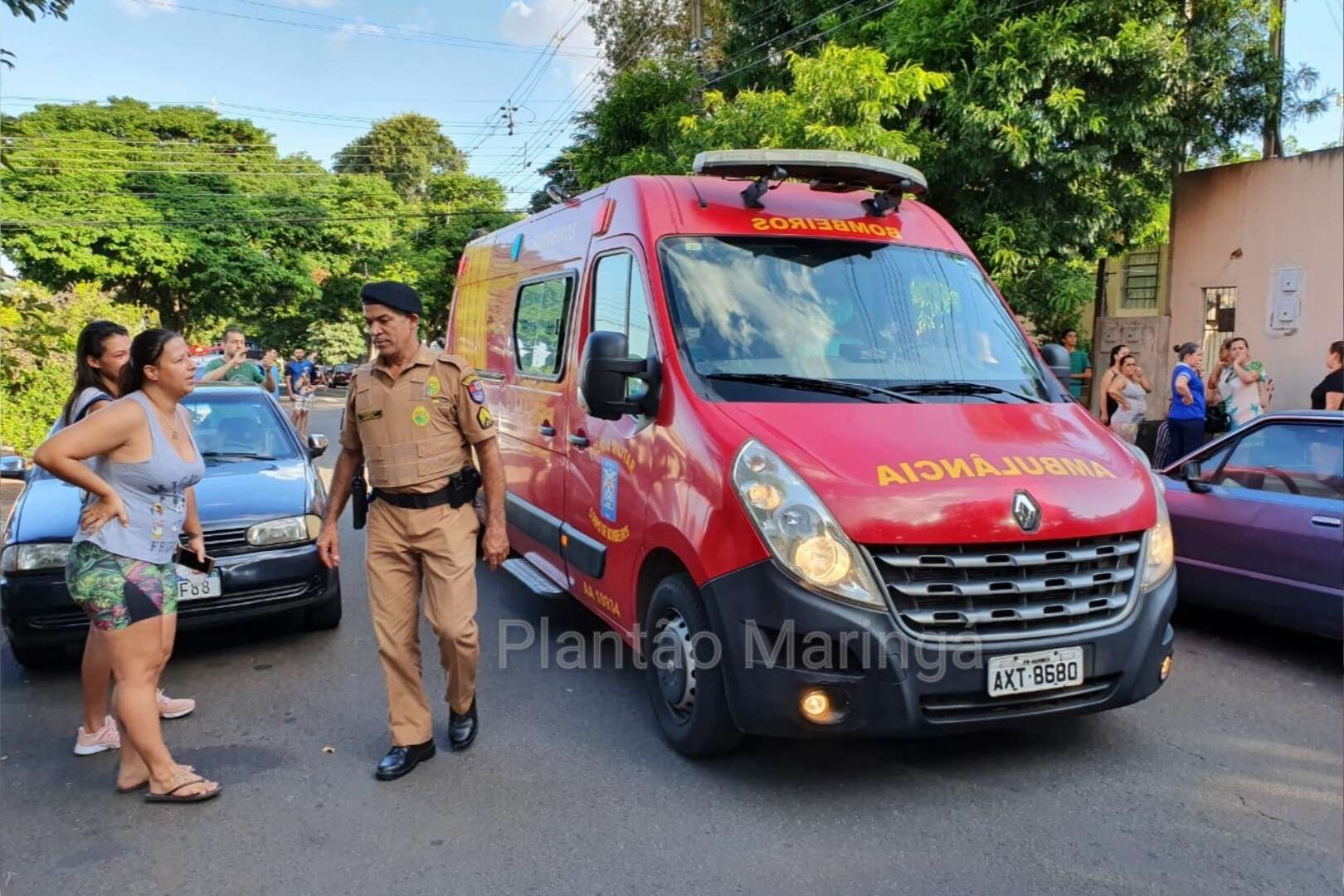 Homem Socorrido Em Estado Grave Ap S Ser Baleado Na Cabe A Em Maring