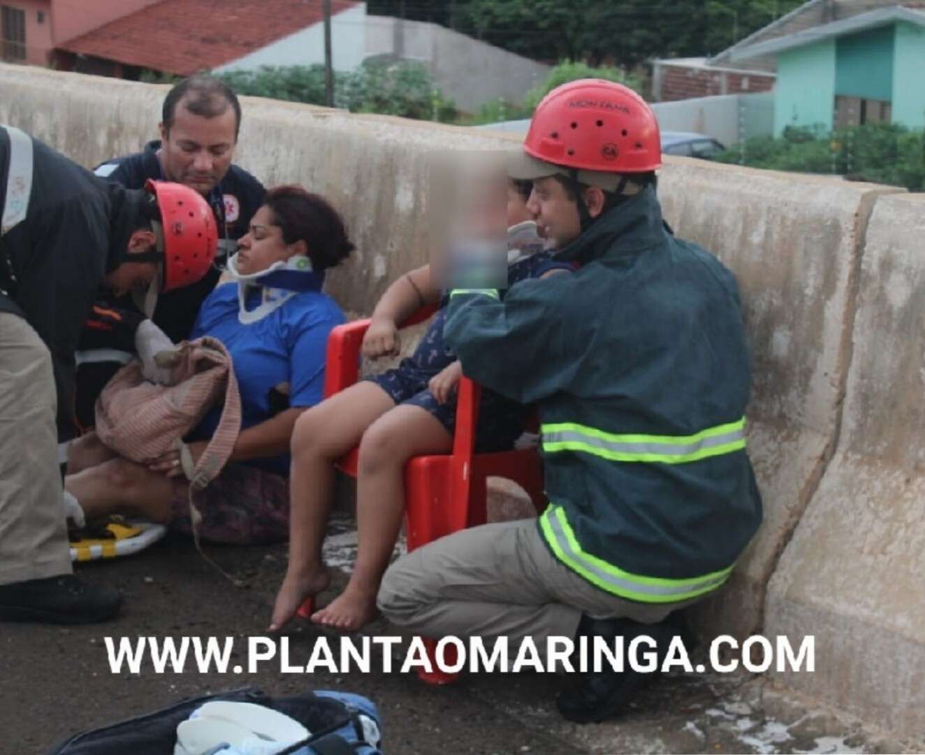 M E E Filho De Cinco Anos Ficam Feridos Ap S Capotamento De Ve Culo No