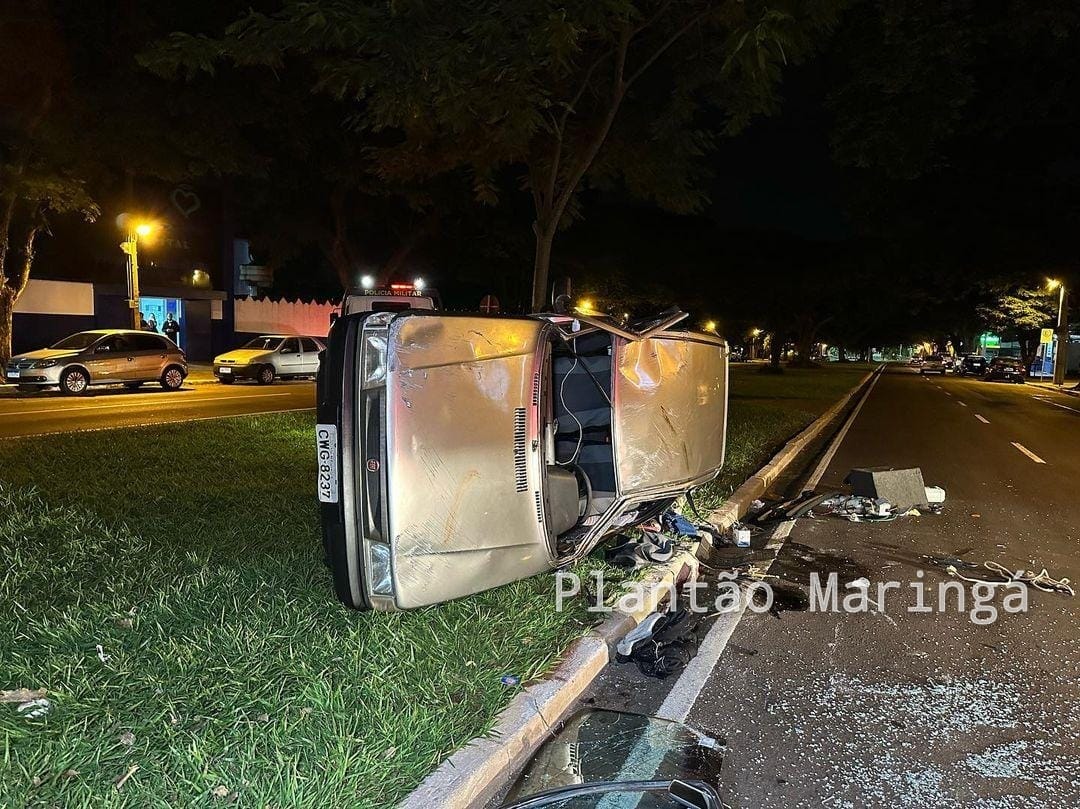 Motorista embriagado avança preferencial causa acidente e tenta fugir