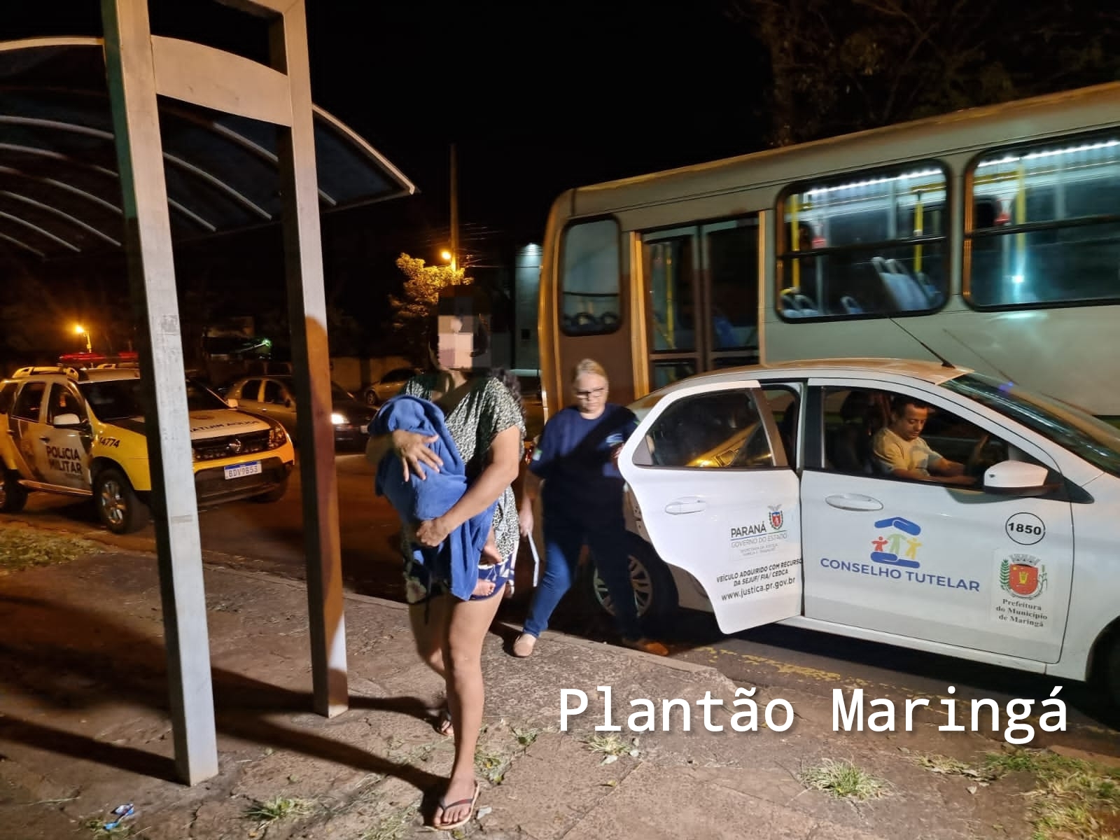 Pai é preso após abandonar bebê de 8 meses em terreno baldio em Maringá