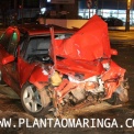 Fotos de Acidente entre caminhão tanque e carro deixa motorista gravemente ferido em Maringá