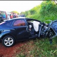 Fotos de Acidente entre carro e ônibus deixa 5 feridos entre Maringá e Iguaraçu