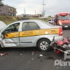 Fotos de Acidente entre táxi e moto no contorno sul, deixa jovem ferido em Maringá