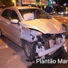 Fotos de Ambulância capota após colisão com carro no centro de Maringá