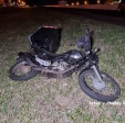 Fotos de Após colisão com moto, carro capota e bate em poste em Paiçandu