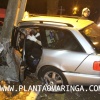 Fotos de Bombeiros levam quase duas horas para retirar motorista de carro das ferragens