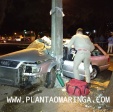 Fotos de Bombeiros levam quase duas horas para retirar motorista de carro das ferragens