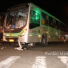 Fotos de Câmera de ônibus registra momento de acidente que deixou motociclista em estado grave em Maringá