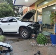 Fotos de Câmera de segurança flagra caminhonete arrastando moto após acidente em Maringá; vídeo