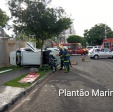 Fotos de Câmera de segurança registra acidente impressionante em Maringá