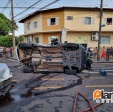 Fotos de Câmera de segurança registra acidente que deixou quatro pessoas feridas em Maringá