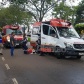 Fotos de Câmera de segurança registra colisão entre duas motos que deixou três pessoas feridas, em Maringá