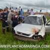 Fotos de Capotamento de veículo, deixa duas pessoas feridas na marginal da PR-323