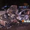 Fotos de Carro bate em mureta de viaduto e pega fogo, em Maringá