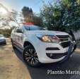 Fotos de Carro derruba muro e invade quintal de residência após acidente em Maringá