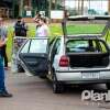 Fotos de Vídeo mostra carro capotando após bater em veículo estacionado em Maringá