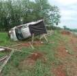 Fotos de Maringaense capota picape e morre no Mato Grosso