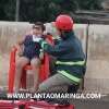 Fotos de Mãe e filho de cinco anos ficam feridos após capotamento de veículo no contorno norte em Maringá