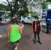 Fotos de Homem é multado em R$ 1 mil por não usar máscara durante caminhada no Parque do Ingá