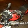 Fotos de Motocicleta fica destruída em acidente de trânsito em Maringá