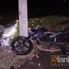 Fotos de Motociclista morre após bater contra poste em Maringá