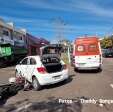 Fotos de Motociclista sofre ferimentos graves após invadir preferencial e bater contra carro em Maringá