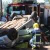 Fotos de Motorista fica ferida após carro despencar de viaduto em Maringá