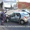 Fotos de Motorista fica preso à ferragens após bater de frente com ônibus em Maringá