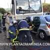 Fotos de Motorista fica preso à ferragens após bater de frente com ônibus em Maringá