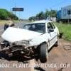 Fotos de Motorista invade pista e bate de frente com carro que transportava funcionários do SAMU em Maringá