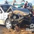 Fotos de Motorista morre após acidente entre carro e carreta em Marialva