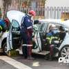 Fotos de Mulher fica ferida após acidente entre dois carros em Maringá