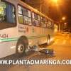 Fotos de Ônibus da TCCC invade preferencial e causa acidente em Maringá