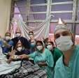 Fotos de Paciente internado com complicações da COVID-19 ganha festa de aniversário em hospital de Maringá