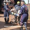 Fotos de Trabalhador fica ferido ao bater cabeça e ficar preso dentro de um caminhão tanque em Paiçandu