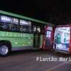 Fotos de Vídeo mostra homem sendo esfaqueado por motorista de ônibus em Maringá