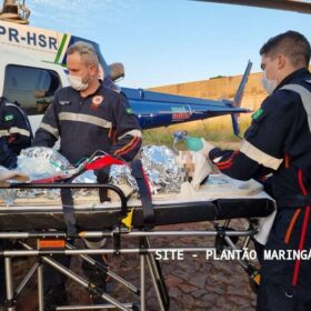 Fotos de Criança de 1 ano no colo da avó é intubada ao ser ejetada de carro após capotamento no Paraná