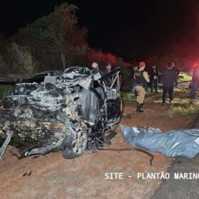 Fotos de Motorista morre após bater carro de frente com carreta na Região de Maringá