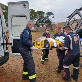 Fotos de Policial rodoviário sofre ferimentos graves ao bater viatura contra carro forte na região