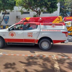 Fotos de Câmera registra motorista invadindo preferencial e deixando motociclista em estado gravíssimo em Maringá