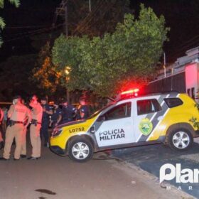 Fotos de Jovem é executado a tiros no final da manhã desta terça-feira