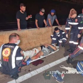 Fotos de Motociclista despenca de uma altura de aproximadamente 5 metros e cai no Contorno Norte em Maringá