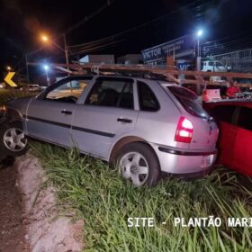 Fotos de Motorista invade contramão e causa grave acidente em Maringá