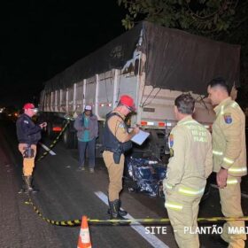 Fotos de Retornando do trabalho mulher morre após bater atrás de caminhão