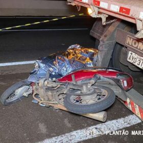 Fotos de Retornando do trabalho mulher morre após bater atrás de caminhão