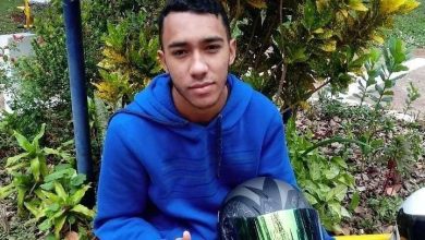 Fotos de A caminho do trabalho motociclista morre após bater em carro e ser atropelado por caminhão em Maringá