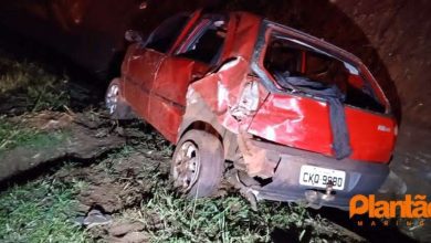 Fotos de Acidente entre dois carros na BR-376 em Marialva, deixa várias pessoas feridas