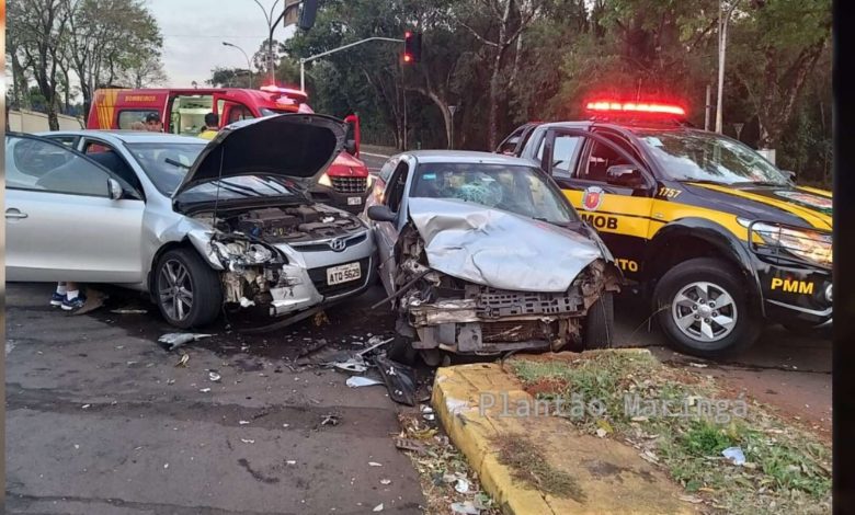 Fotos de Agentes da semob são atropelados por motorista embriagado enquanto atendiam uma ocorrência de acidente em Maringá