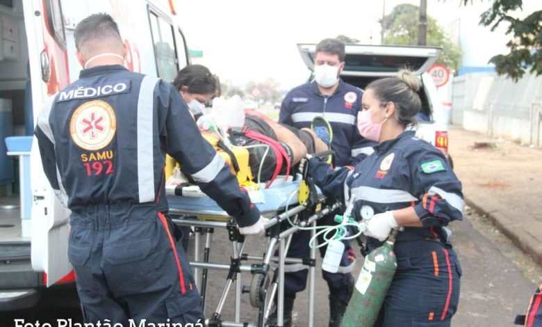 Fotos de Ao passar por buraco, ciclista cai, bate a cabeça e sofre ferimentos graves em Maringá